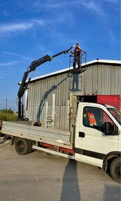 Auto s Hydraulickou rukou - 12