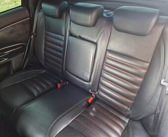 Alfa Romeo Giulietta 1.8 TBi Quadrifoglio Verde Top Stav - 12