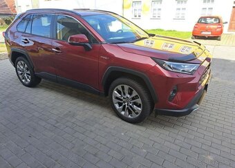Toyota Rav4 2,5 Hybrid 4WD Executive e-CVT hybridní automat - 12