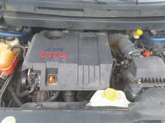 Dodge Journey 2,0 CRDi, 88 kW - dovoz - 12