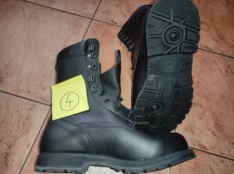 Vojenska obuv kanady - 12