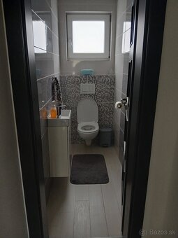 Na predaj moderný rodinný drevodom v tichej lokalite v pútni - 12