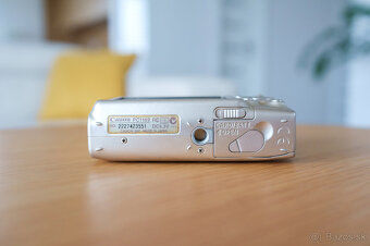 Canon PowerShot SD550 - 12