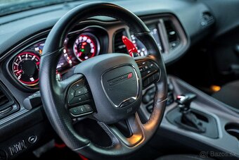 DODGE CHALLENGER R/T 5.7 V8 2023/3 28800km - 12
