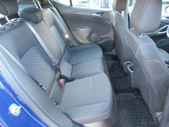 Opel Astra 1.5 CDTI - 12