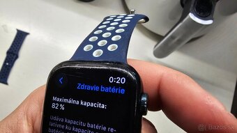 Apple Watch 7 black 45mm - čítaj popis, drobná chyba - 12