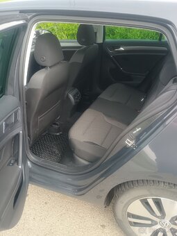 e-golf - 12