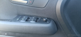 PREDAM AUDI A4 AVANT 1,9 TDI PREMIUM - 12