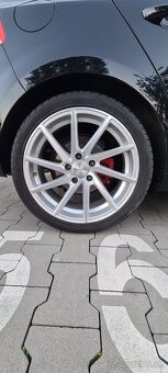 Volkswagen Golf 6 GTI 2.0 TSI - 12