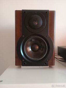 Regalové reproduktory - 12