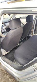 Volkswagen Passat B6 combi - 12