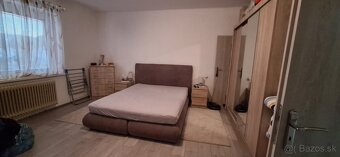 Rodinný dom v mestskom štýle na vidieku - 12