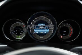 Mercedes-Benz E trieda Kabriolet 220 CDI A/T - 12