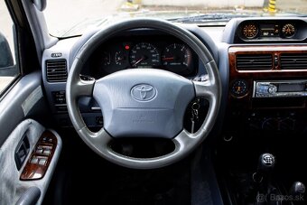 Toyota Land Cruiser 2000 - 12