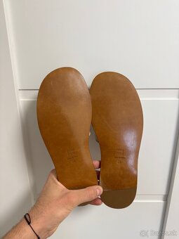 Miu Miu appliqué-logo slides - 12