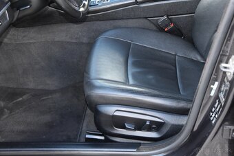 BMW Rad 5 520d xDrive A/T - 12