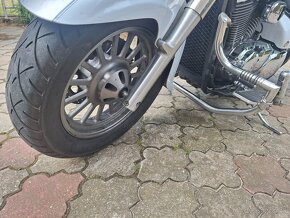 SUZUKI INTRUDER VL 800C,,LTD EDICIA 2015 - 12