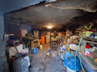 RODINNÝ DOM, KOLÁROVICE, BYTČA, NA PREDAJ - 12