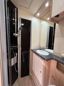 nový karavan Giottiline Siena 386F Automat 6-miestny - 12