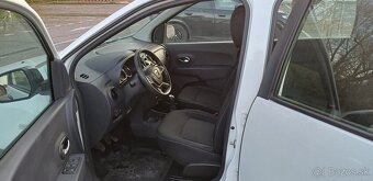 Predám rodinné auto Dacia Lodgy - 12