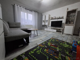 PREDAJ: zrekonštruovaný 4i rodinný dom Pohronská Polhora, vy - 12