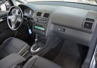 Volkswagen Touran 1.60 TDI , 1. majiteľ, Sr. voz, automat, 7 - 12