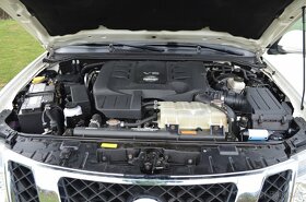 Nissan Pahfinder 3.0 V6 - 12