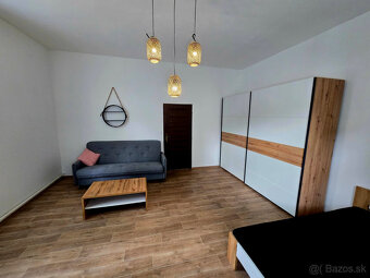 Predaj 1 izbový byt Zehnhaus, Palariková 1 - 12