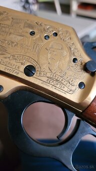 Opakovacia puška MARLIN model 1894 kaliber 44 s kolimatorom - 12