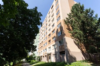 NA PREDAJ PLNOHODNOTNÝ 3 IZBOVÝ BYT NA KVP, ČORDÁKOVA, 70 m² - 12