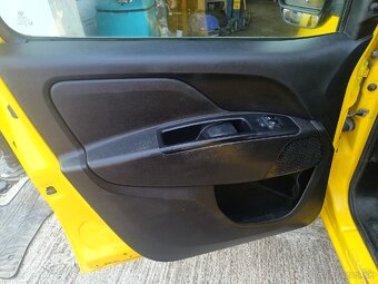 Fiat Doblo - 12