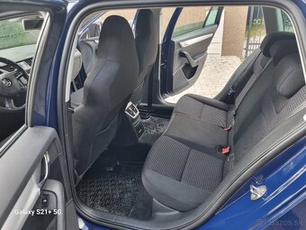 SKODA OCTAVIA COMBI 3 1.6 TDI SPORTLINE - 12
