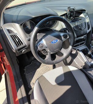 Ford Focus 1.0 ecoboost - 12