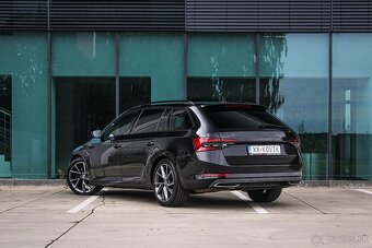 Škoda Superb Combi 2.0 TDI Sportline DSG 2022 - 12