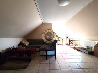 PREDAJ rodinný dom Ásvanyráró - 12