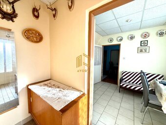 REZERVOVANÝ/ 4 - IZB.ROD.DOM s GARÁŽOU,POZEMOK 776m2, HLBOKÉ - 12