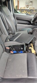 Citroen jumpy 2.0 - 12