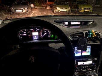 Predám Renault Laguna 2 1.9 dci rok 2003 - 12