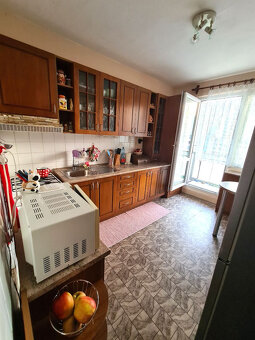 3-izbový byt, 70 m2 plus lodžia s krásnym výhľadom - 12