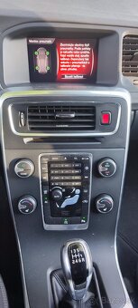 Volvo V60, 2018, 2,0 l  diesel D2, 88 kW, 213000km, navi - 12