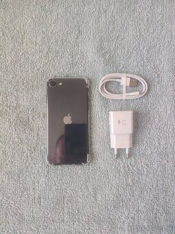 Apple iphone SE 2020 64GB Black - 12
