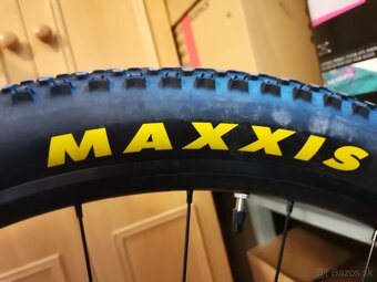 Trek Marlin 6 (2023) veľkosť M/L - 12