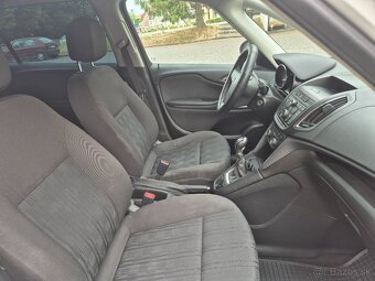 Opel Zafira Tourer 2.0 CDTi - 12