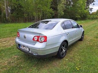Volkswagen Passat 2.0 tdi 103kw B6 - 12