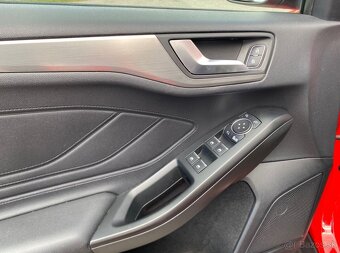 Ford Focus Turnier 1.5 EB Titanium 1. majitel 11/2019 - 12