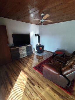Predám 3 izbový dom, pozemok 1405 m2, obec Dolné Otrokovce - 12