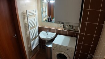 3izb byt so zariadením + vlastným parkovaním vo Vydranoch - 12