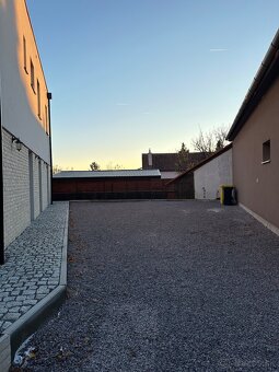 Ponúkam na prenájom 3 izbový byť 85m² TOPOĽČIANKY - 12