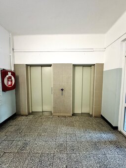 2- IZBOVÝ BYT - STREĎANSKÁ - 12