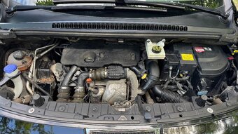 Peugeot 3008 1.6 HDi - 12